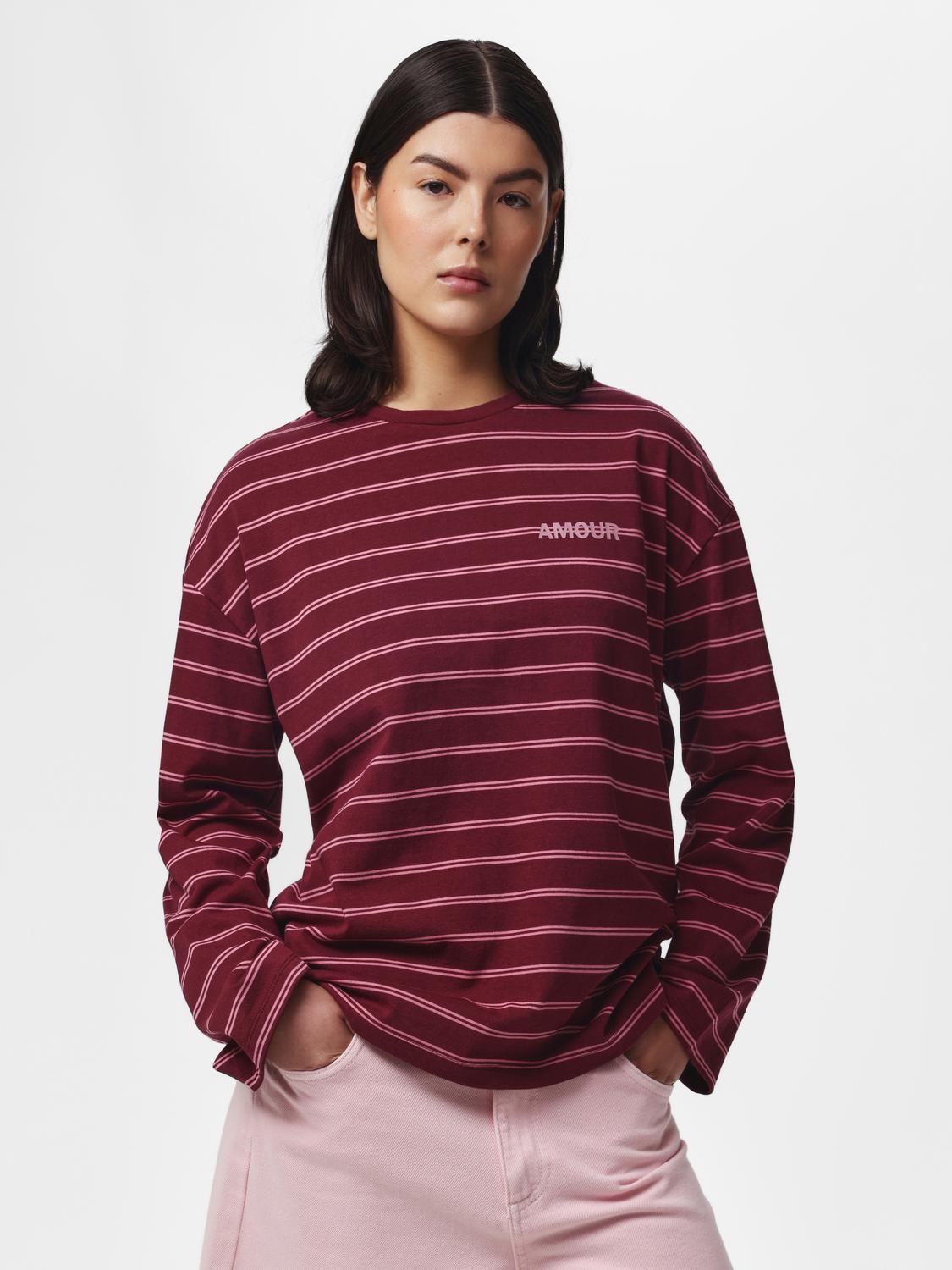 model_shot-front